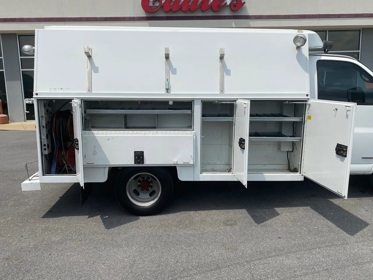 Used 2008 Chevrolet Express 3500 image 22