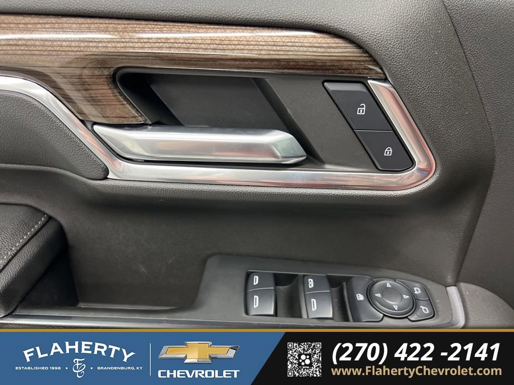 Used 2024 Chevrolet Silverado 2500 LT AWD/4WD image 24