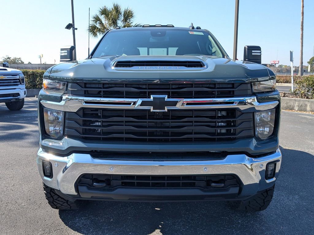 New 2026 Chevrolet Silverado 2500 LT w/ All Star Edition AWD/4WD image 9
