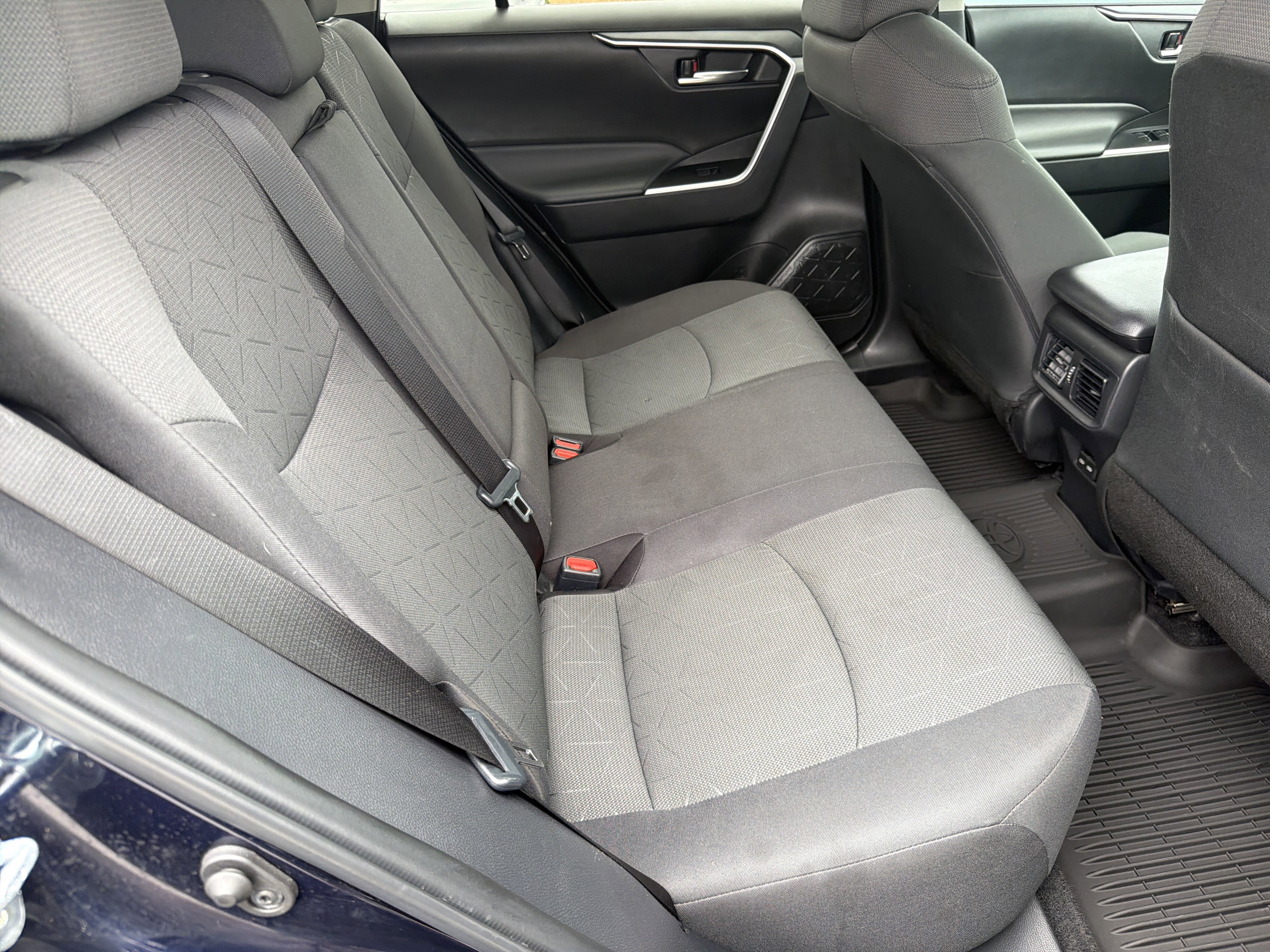 Certified 2024 Toyota RAV4 XLE AWD/4WD image 26