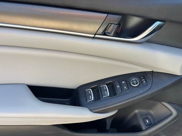 Used 2019 Honda Accord LX image 15