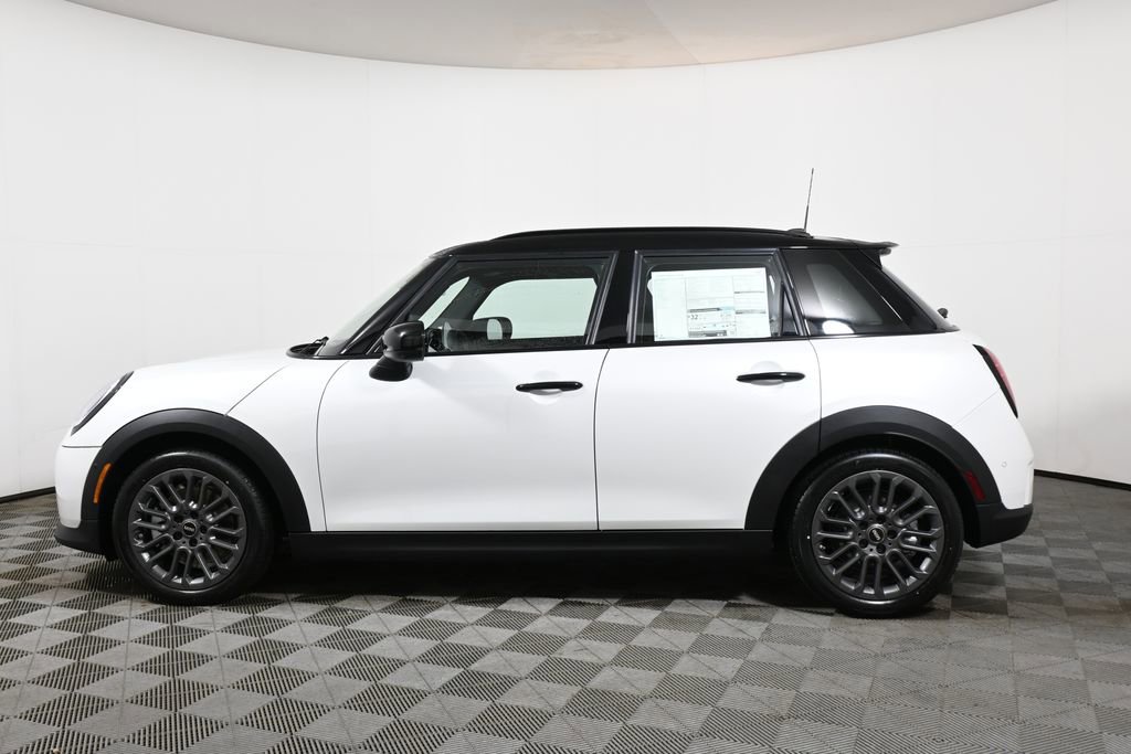 New 2026 MINI Cooper S image 2