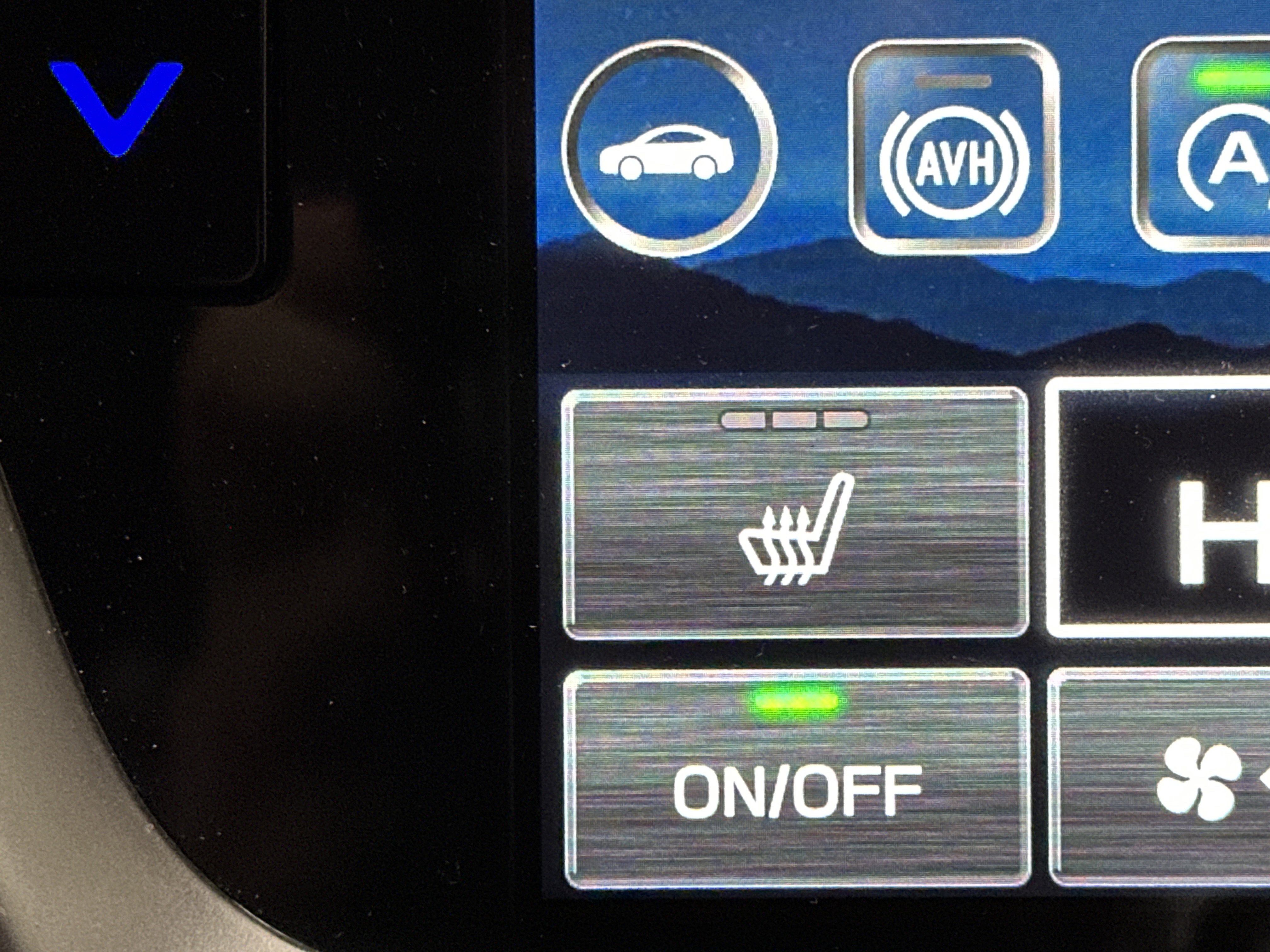 Certified 2025 Subaru Legacy Premium image 32