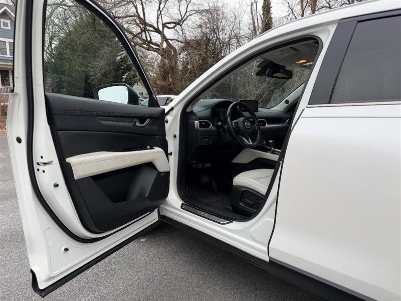 Used 2021 MAZDA CX-5 Grand Touring image 23