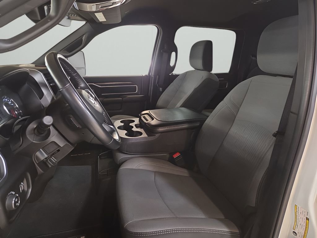 Used 2024 RAM 3500 Big Horn image 9