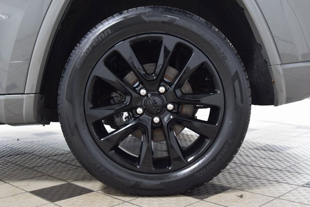 Used 2020 Jeep Grand Cherokee Altitude image 26