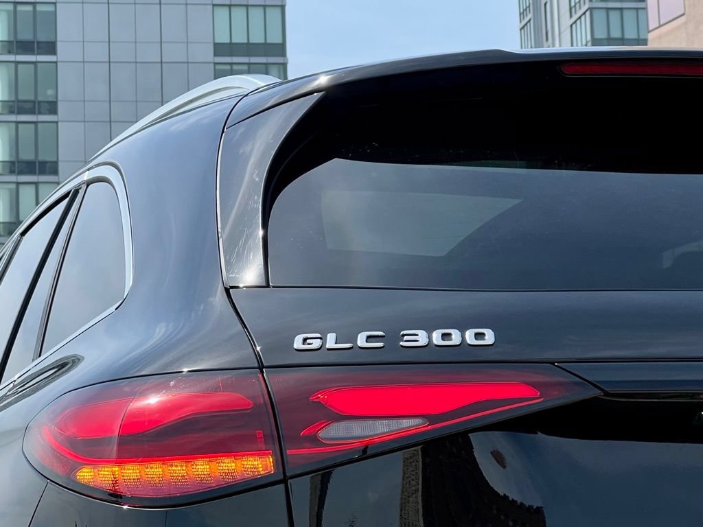 Certified 2026 Mercedes-Benz GLC 300 4MATIC image 10
