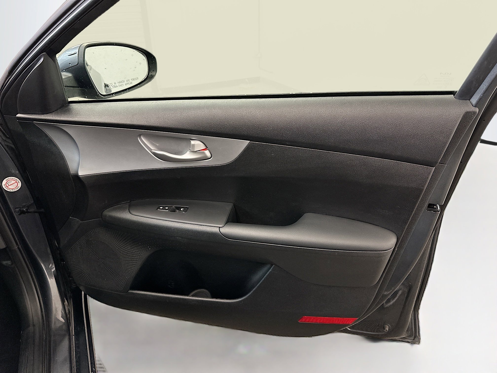 Used 2024 Kia Forte LXS image 32