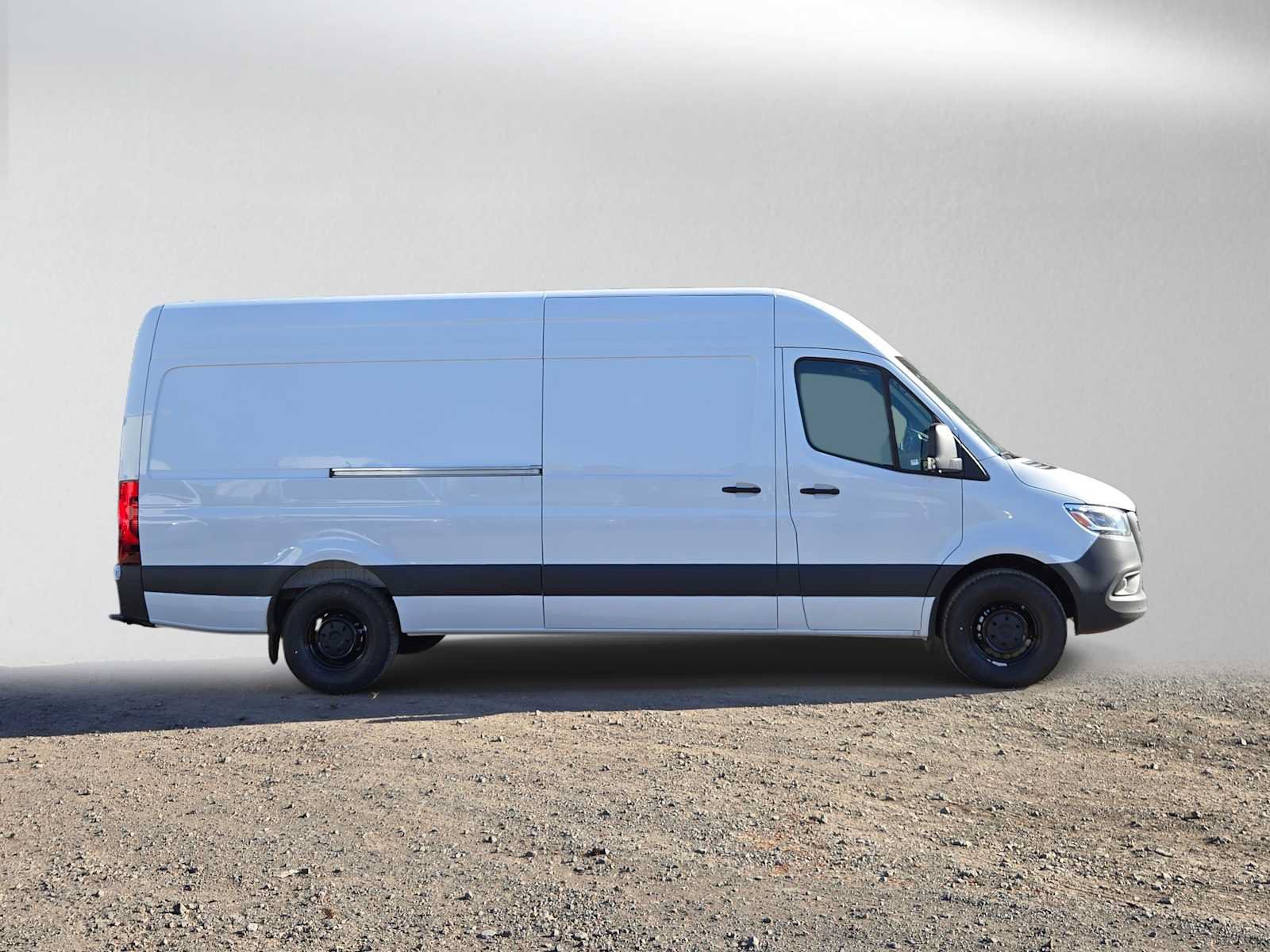 New 2026 Mercedes-Benz Sprinter 2500 image 2