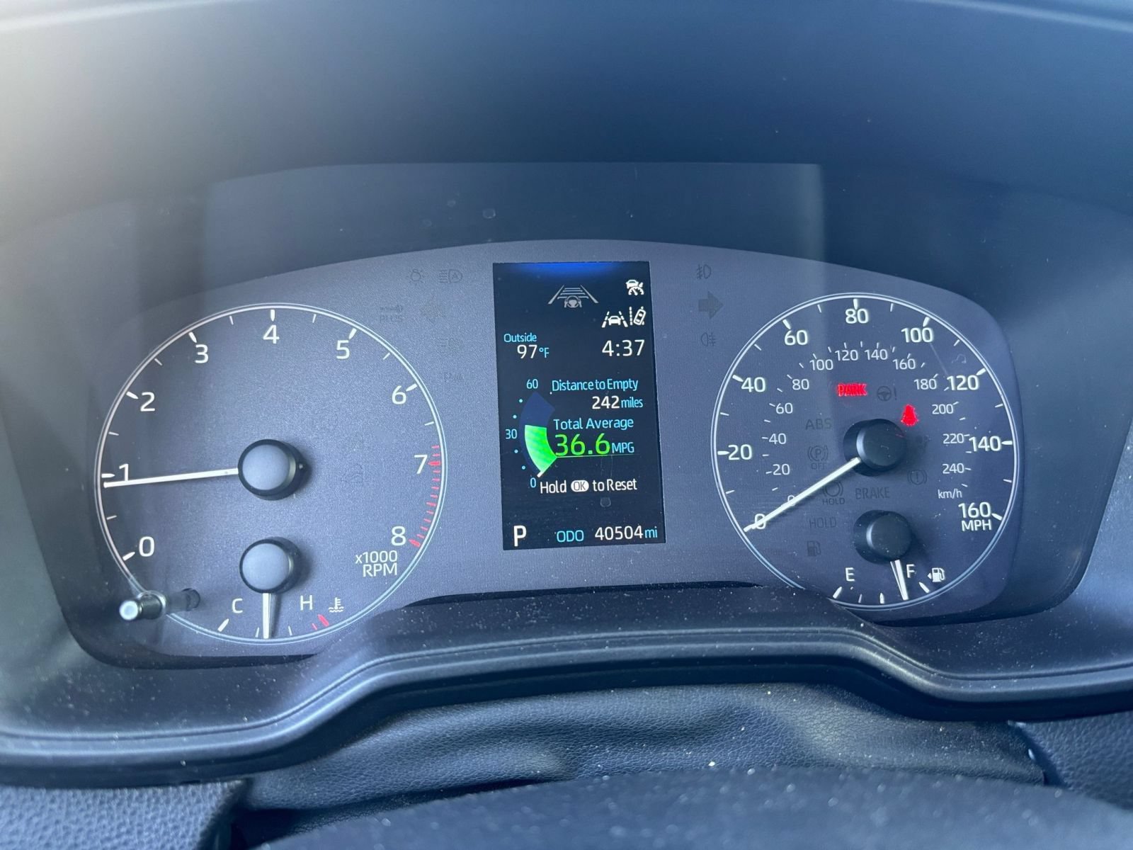 Used 2025 Toyota Corolla LE FWD image 37
