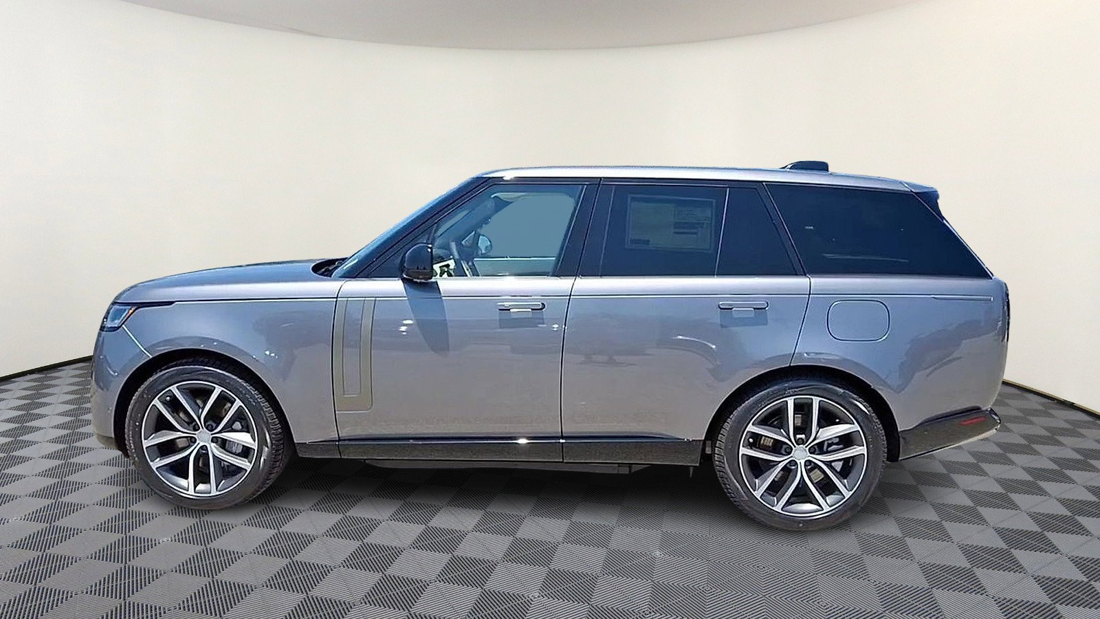 New 2025 Land Rover Range Rover SE image 5