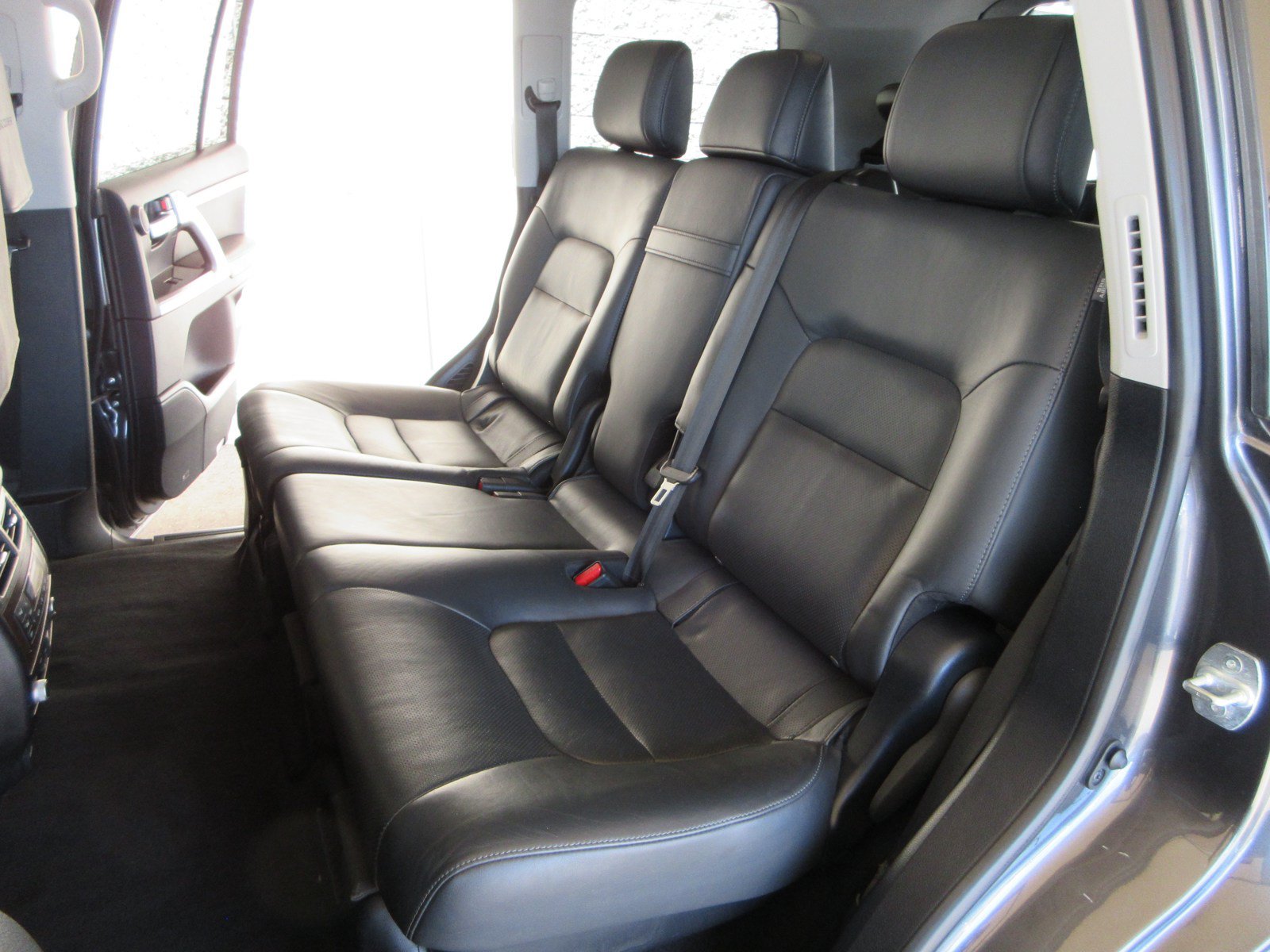Used 2021 Toyota Land Cruiser AWD/4WD image 25