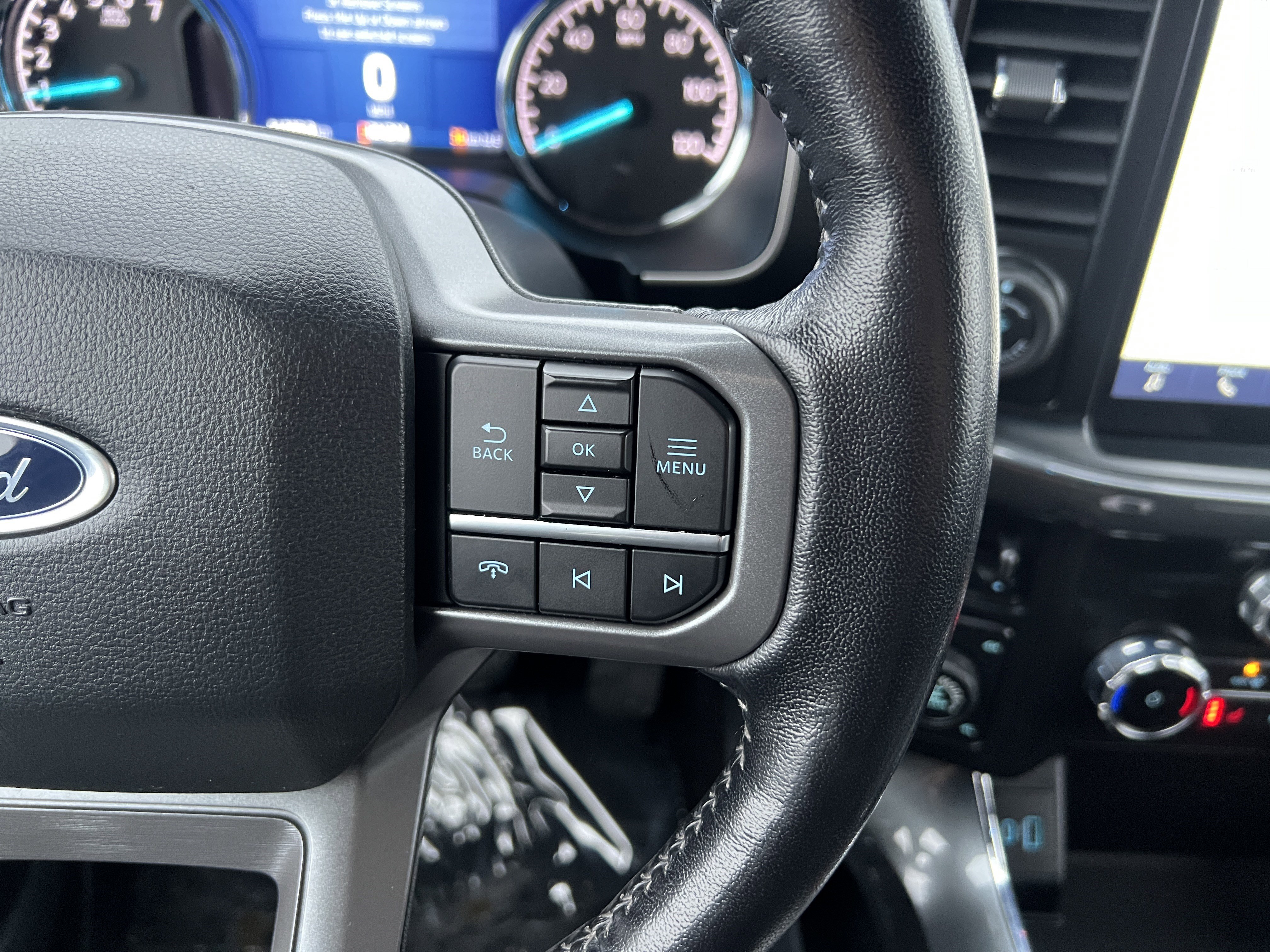 Used 2022 Ford F150 XLT w/ Equipment Group 302A High image 26