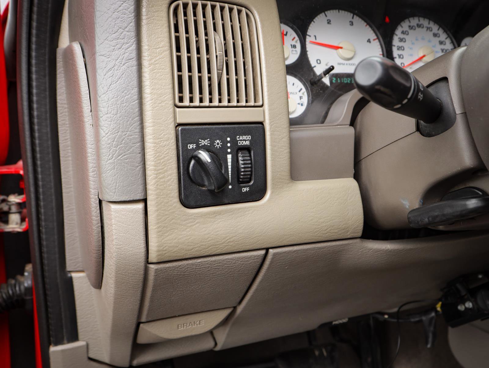 Used 2003 Dodge Ram 2500 Truck ST image 21