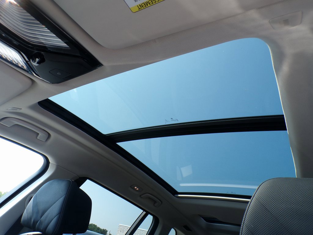 Certified 2023 BMW X7 xDrive40i w/ Premium Package image 15