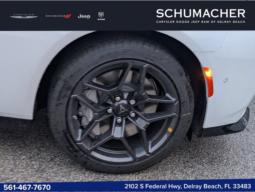 New 2026 Dodge Charger R/T AWD/4WD image 9