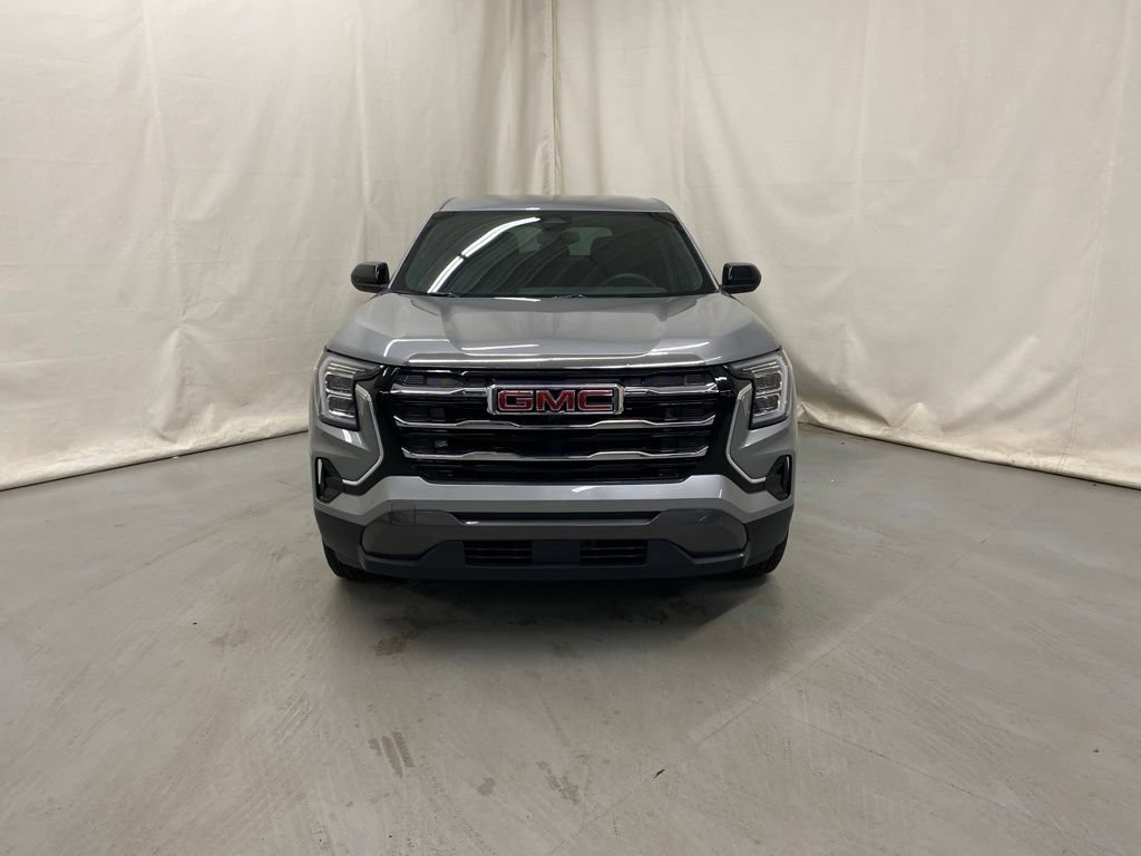 Used 2026 GMC Terrain Elevation FWD image 3