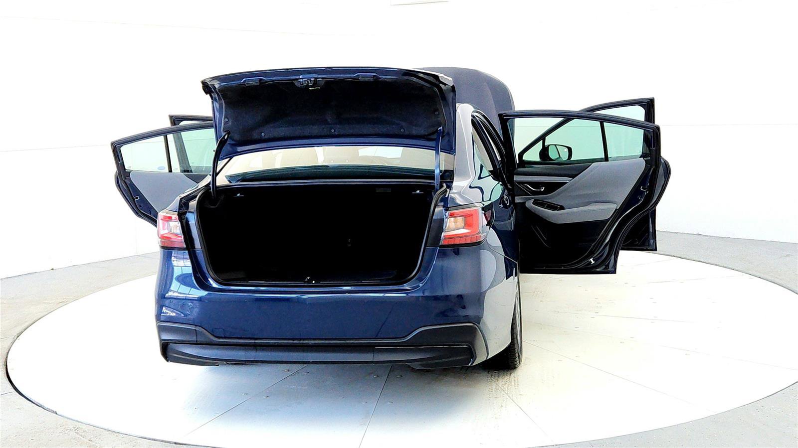 Used 2024 Subaru Legacy Limited image 11