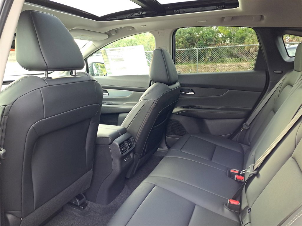 New 2026 Nissan Murano SL image 5