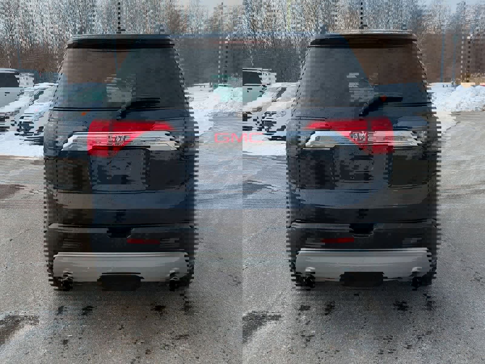 Used 2017 GMC Acadia SLT image 7