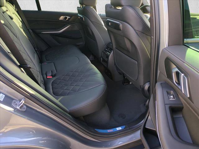 Certified 2025 BMW X5 xDrive40i w/ Parking Assistance Package image 22