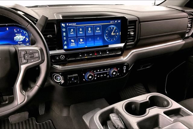 Used 2023 Chevrolet Silverado 1500 LT w/ LPO, Dark Essentials Package AWD/4WD image 7