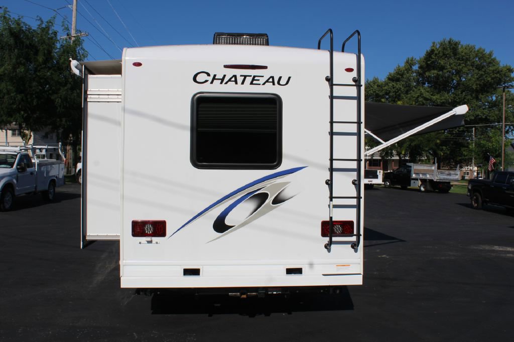 Used 2022 Ford E-450 and Econoline 450 Super Duty w/ Motorhome Prep Package image 4