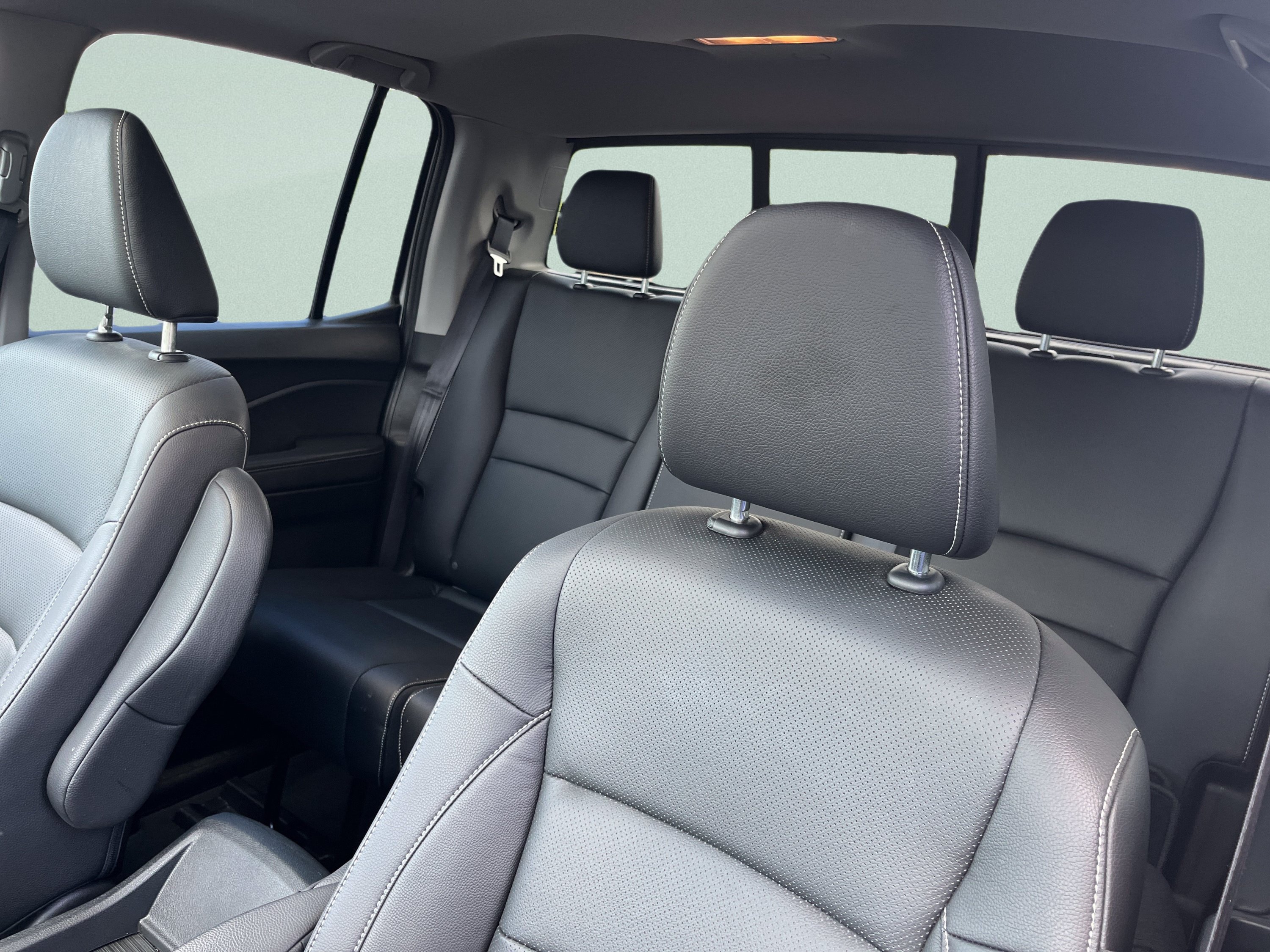 Used 2023 Honda Ridgeline RTL-E image 2