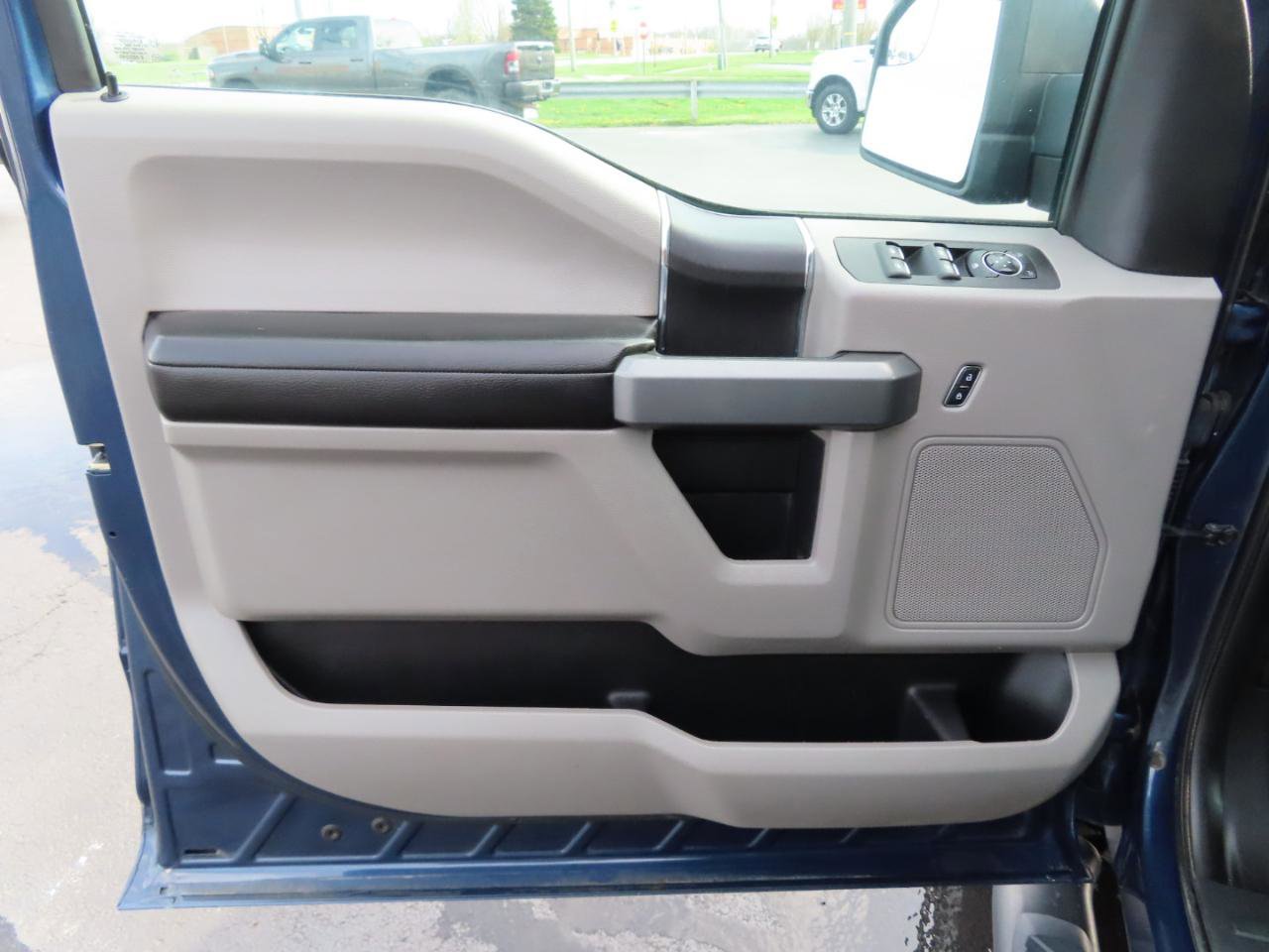 Used 2018 Ford F150 XLT image 26