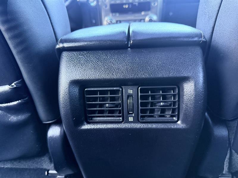 Used 2015 Lexus GX 460 4WD w/NAVIGATION SYSTEM & SUNR image 21