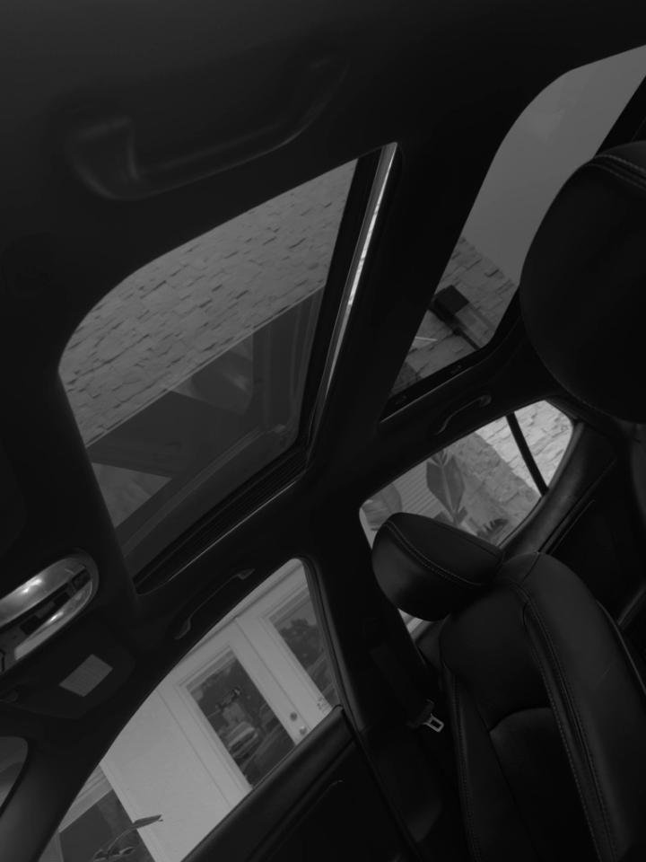 Used 2013 Kia Optima SX w/ Chrome Limited Pkg image 38