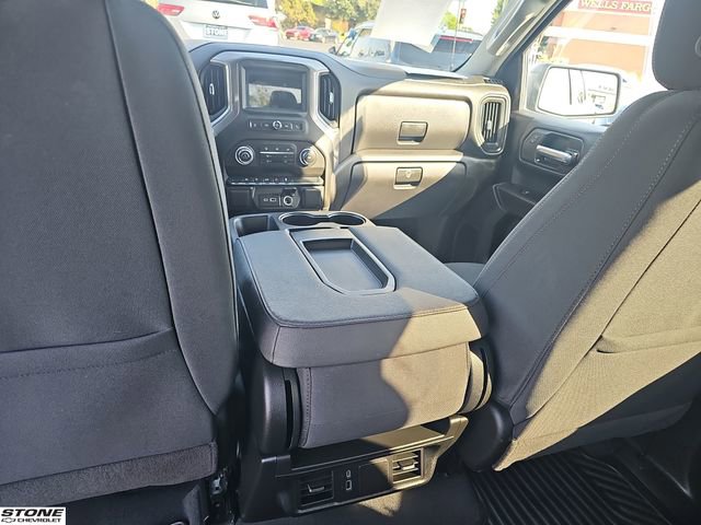 Certified 2025 Chevrolet Silverado 1500 Custom AWD/4WD image 17