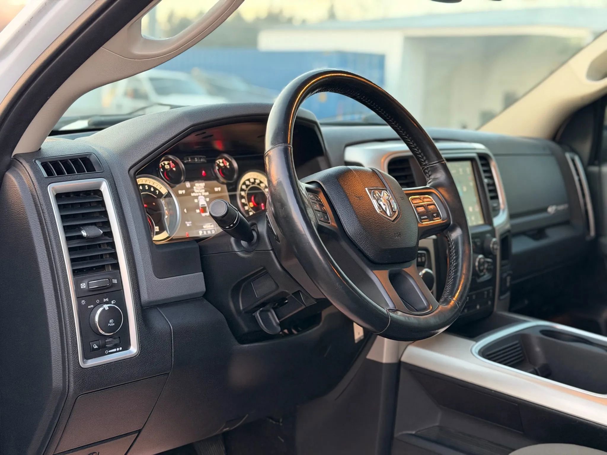 Used 2017 RAM 1500 Big Horn image 9