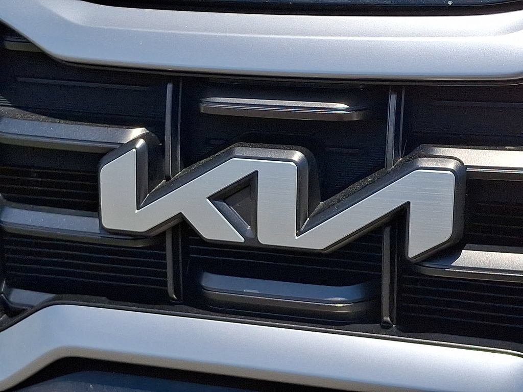 Used 2023 Kia Telluride S AWD/4WD image 28