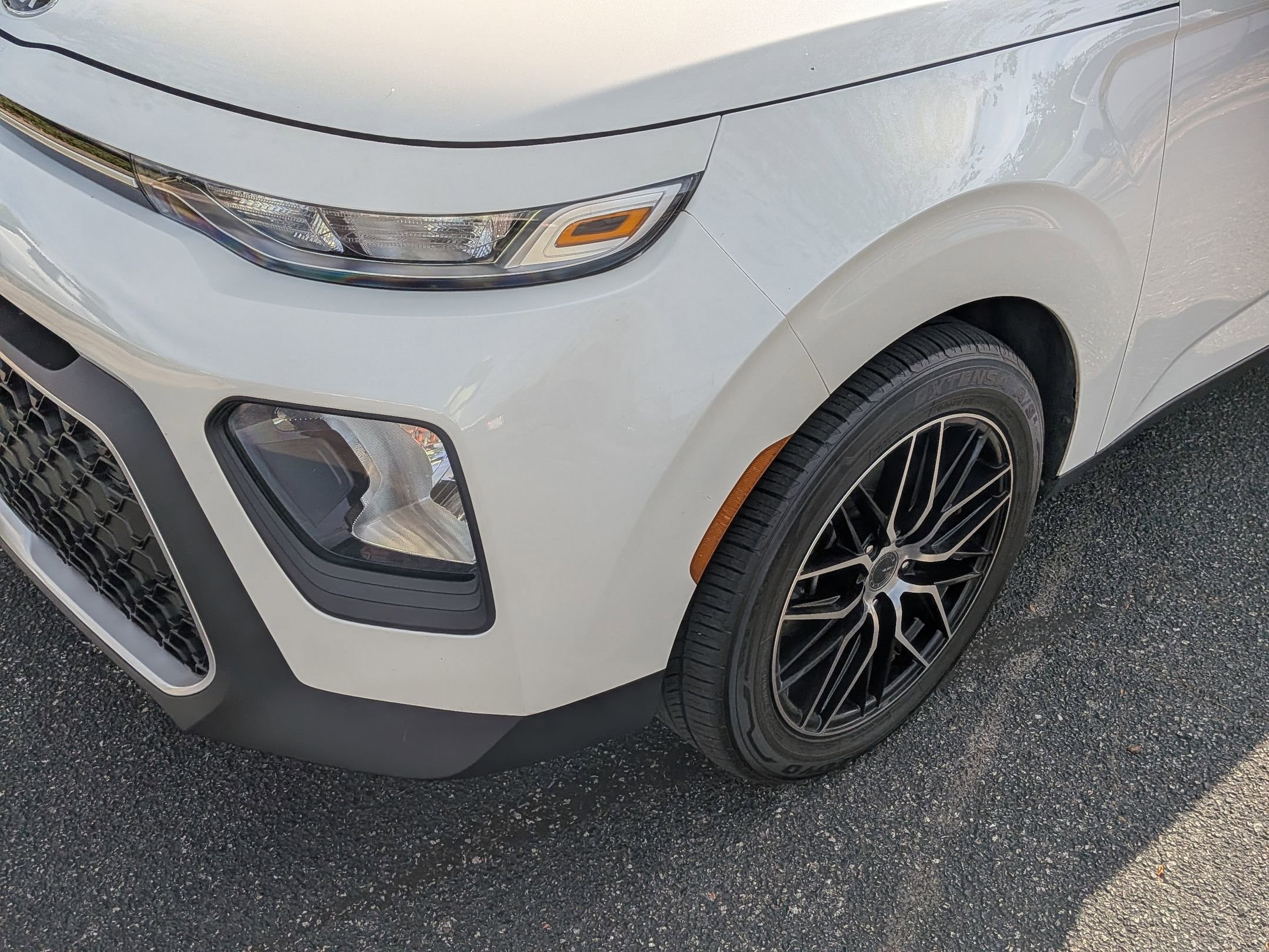Used 2021 Kia Soul LX FWD image 11