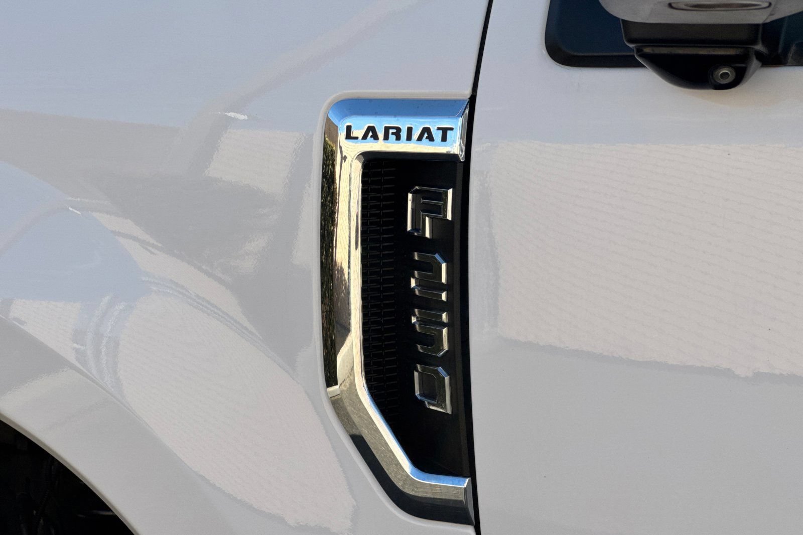 Used 2019 Ford F250 Lariat w/ Lariat Ultimate Package AWD/4WD image 27