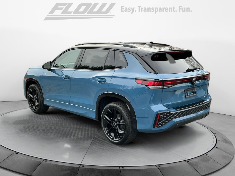 New 2026 Volkswagen Tiguan SE R-Line AWD/4WD image 5