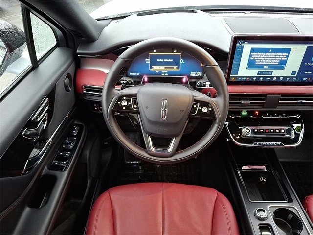 Used 2025 Lincoln Corsair Grand Touring w/ Equipment Group 302A image 11