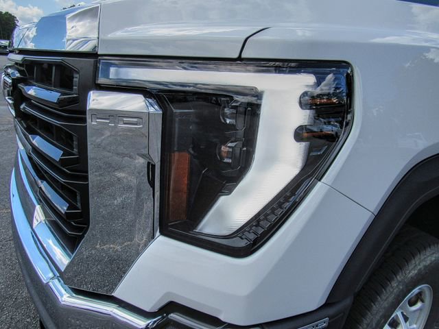 New 2024 GMC Sierra 2500 Pro image 11