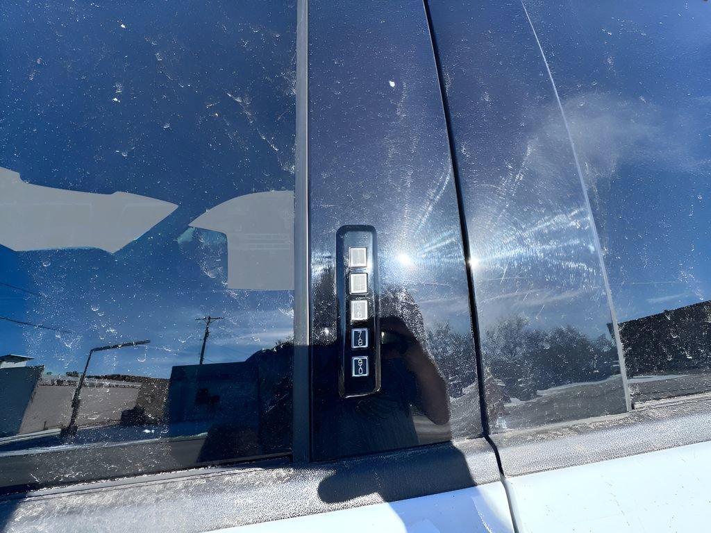 Used 2024 Ford F250 XLT image 32