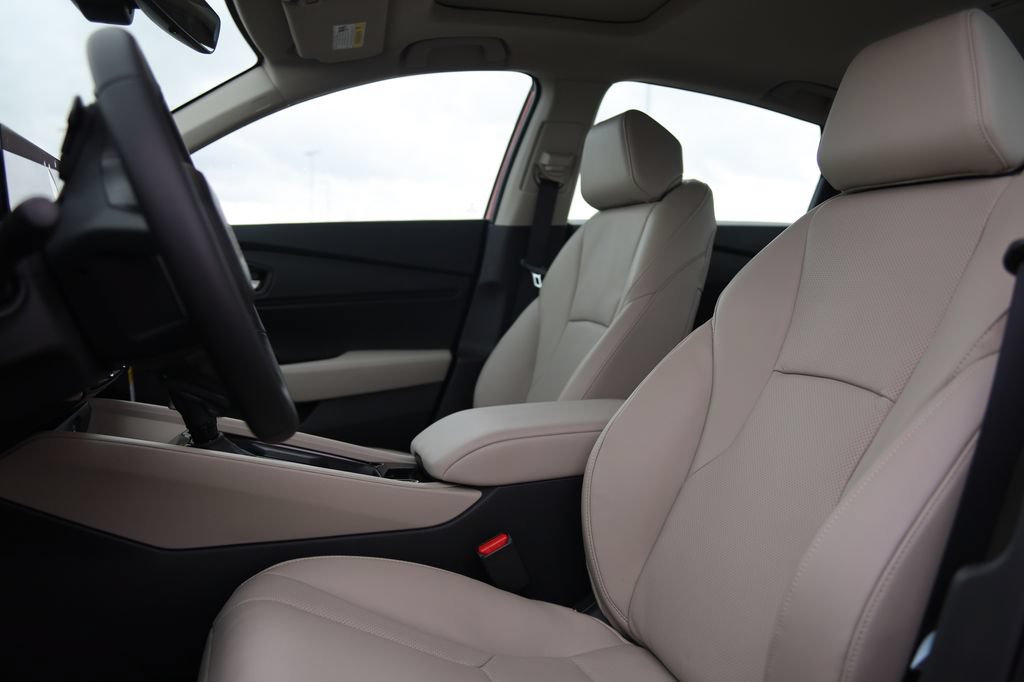 New 2026 Honda Accord EX-L image 12