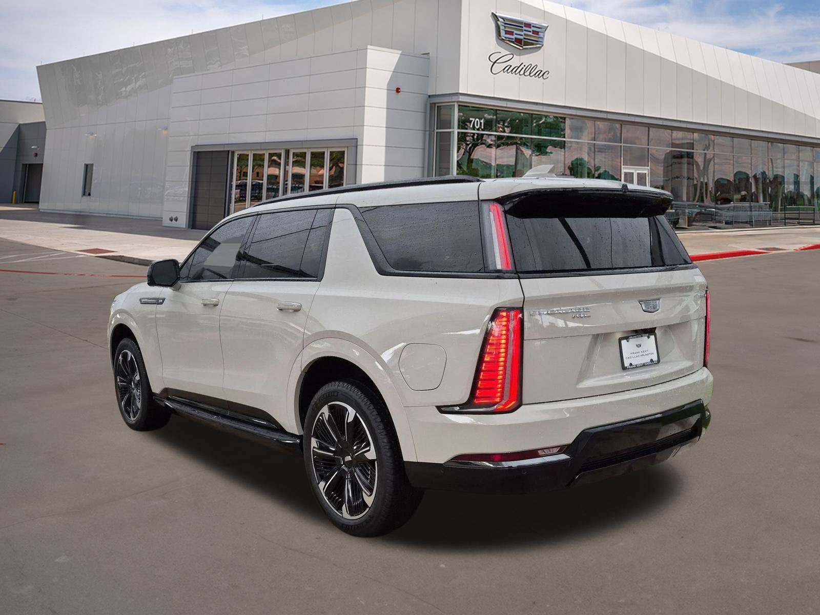New 2026 Cadillac Escalade IQL Sport 2 AWD/4WD image 4