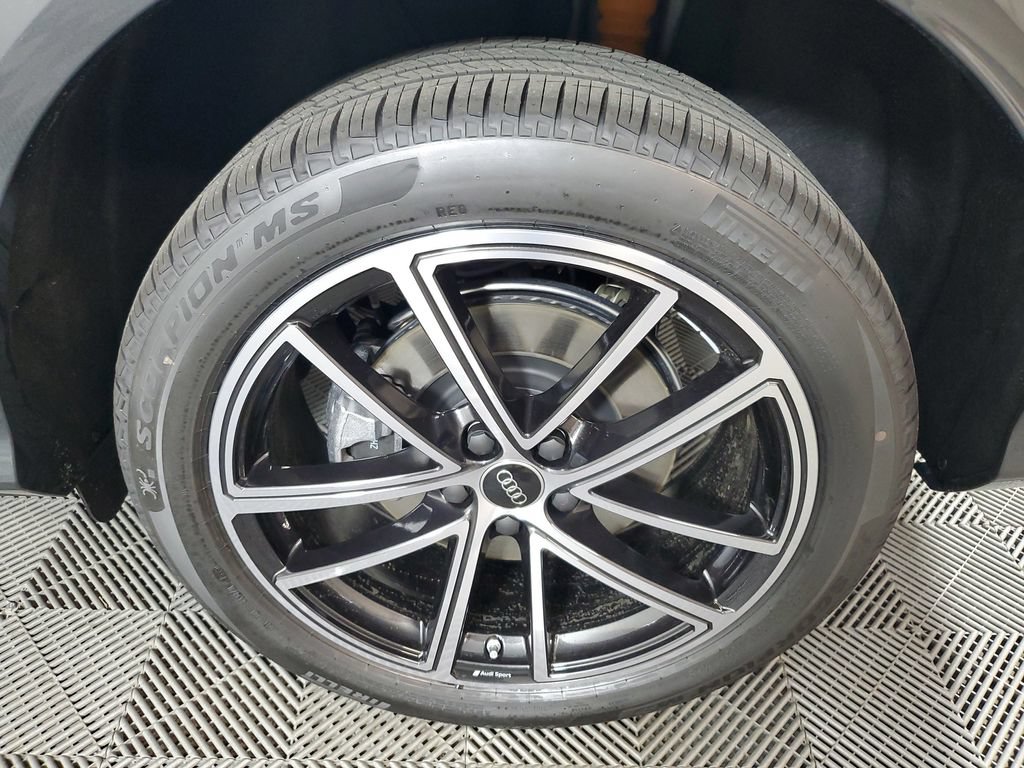 New 2026 Audi Q5 Premium Plus AWD/4WD image 11