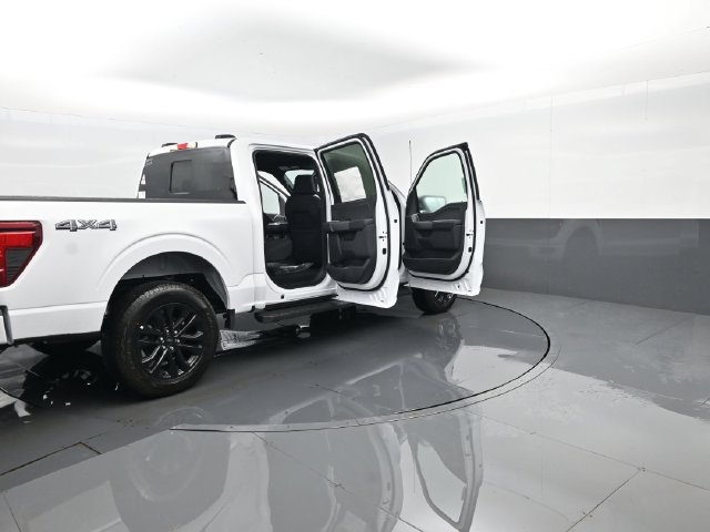 New 2026 Ford F150 XLT w/ Equipment Group 302A MID AWD/4WD image 29