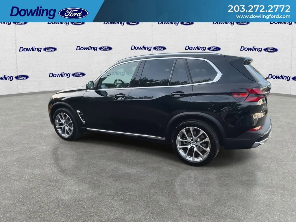 Used 2025 BMW X5 xDrive40i w/ Climate Comfort Package image 6