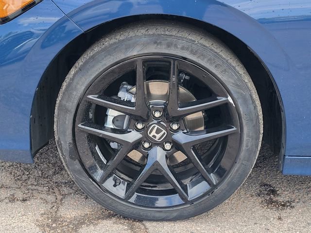 Used 2025 Honda Civic Sport image 10