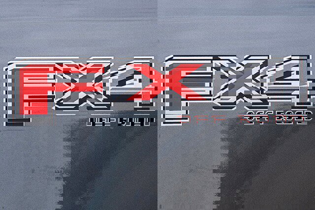 Used 2024 Ford Maverick Lariat w/ FX4 Off-Road Package image 20