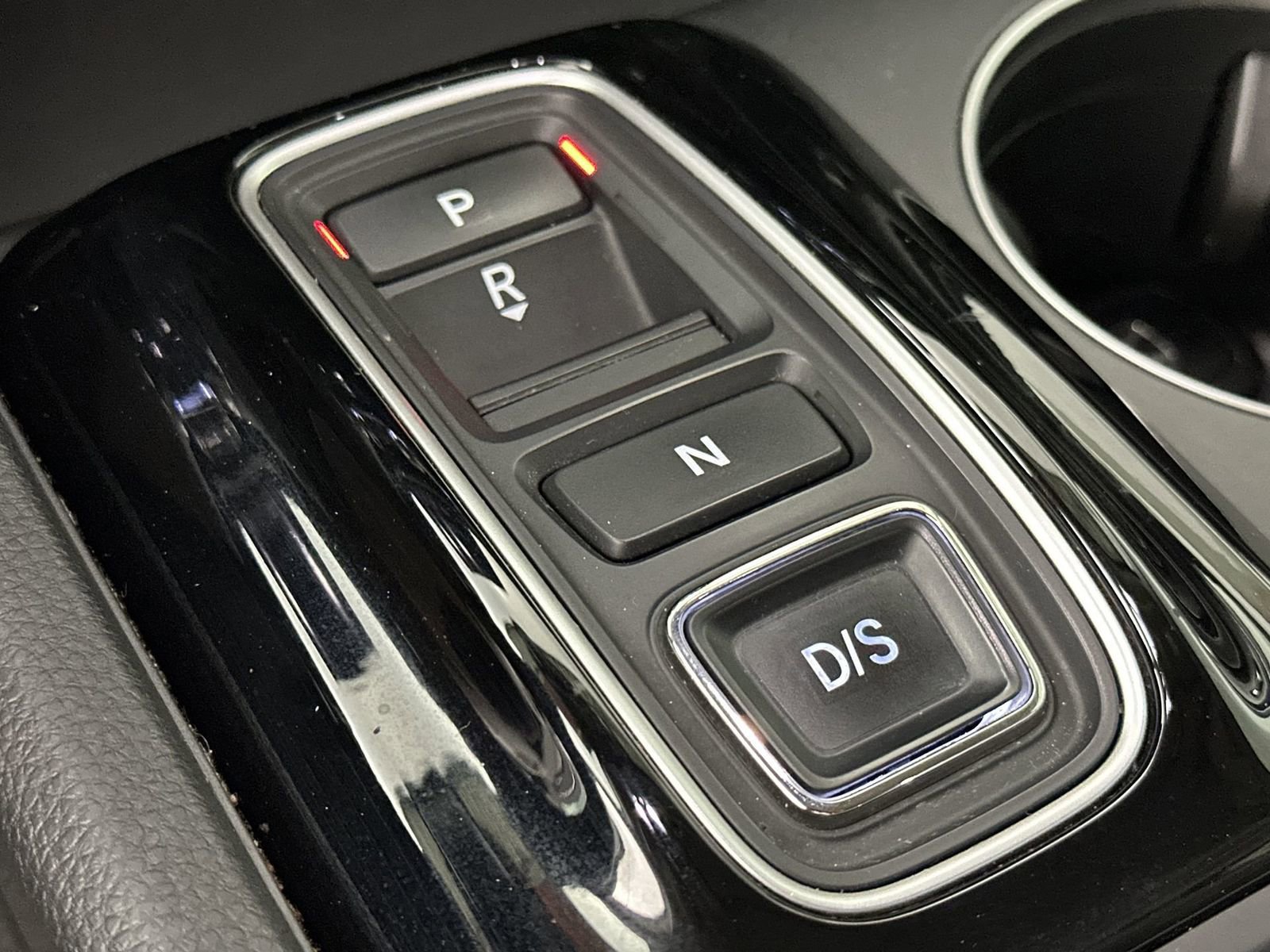 Used 2023 Honda Pilot LX image 24