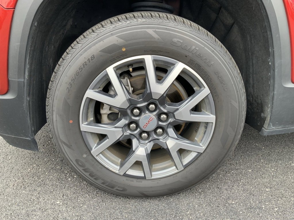 Used 2023 GMC Acadia SLT image 19