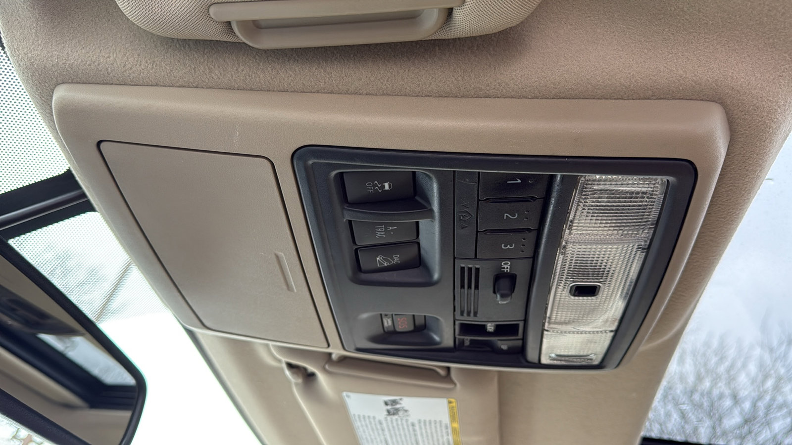 Used 2016 Toyota 4Runner Limited image 27